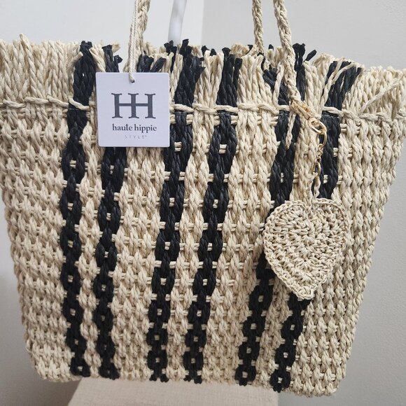 Haute Hippe Straw Bag - Picture 1 of 7